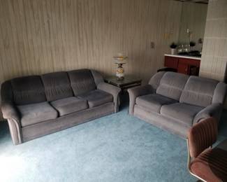 Couch & loveseat