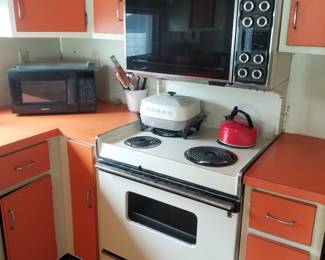 All-in-one range/oven combo