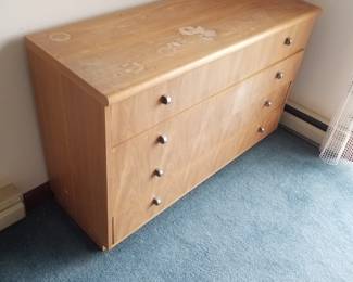 4-drawer dresser