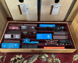 HO scale trains