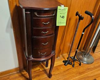 Jewelry armoire