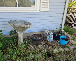 Extra large bird bath or planter