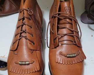 Ariat