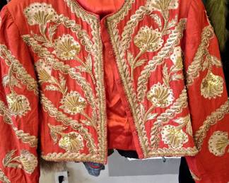 Gorgeous vintage clothing! Glamours!