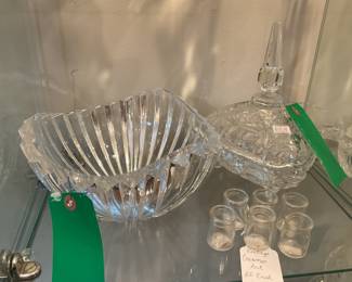 Mikasa coronation large lead crystal ribbed bowl 