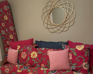 Bright and beautiful Futon with matching pillows