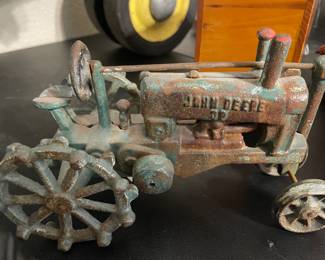 Vintage Cast Iron John Deere Farm Tractor