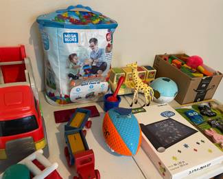 Kids toys