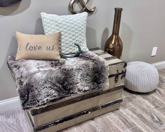  Trunk and Home Décor 