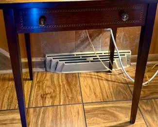 Federal Style Inlaid Single Drawer Side Table 