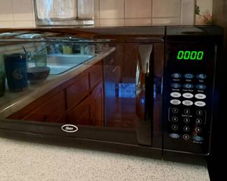 Oster Microwave