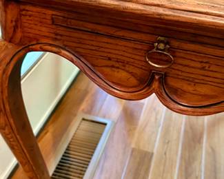 Queen Anne Style Side Table with Pull-Out Drink Trays