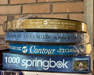 Vintage round puzzles