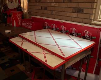Enamel top expandable kitchen desk, circa 1930/40