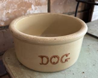 Stoneware Robinson Ransbottom Roseville Ohio USA Dog Feeder