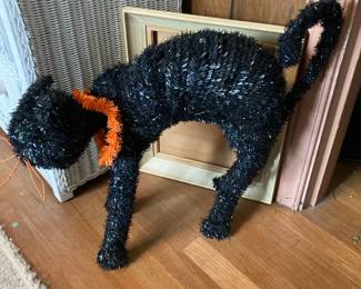 Black Tinsel Cat Halloween Decor