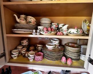 Franciscan Desert Rose Dinnerware Set