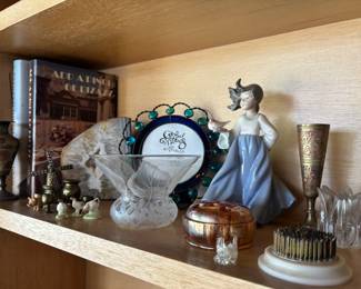 Nao by Lladro "Girl with Dove" Figurine