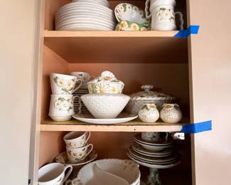 Metlox Poppy Trail Dinnerware Set