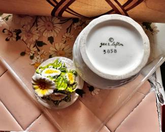 George Z. Lefton Daisy Sugar Bowl