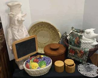 Decorative and functional kitchen items