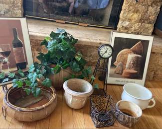 Prints, Pots And A Little Clock