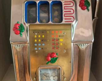 Old School Dime Slot Machine