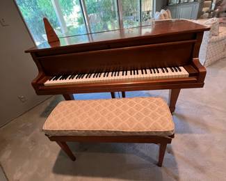 Yamaha piano