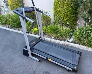 Treadmill 