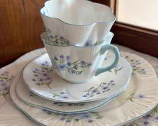 Shelley Blue Floral Fine Bone China – Pair of Teacup & Saucers, Snack Plate, Dinner Plate