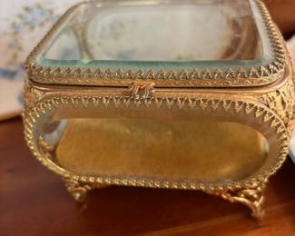 Gold Filigree Beveled Glass Jewelry Casket
