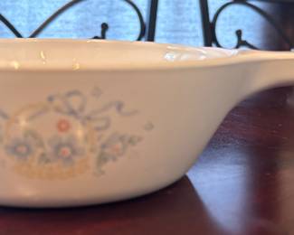 Corning Ware “Country Festival” Saucepan – Vintage 1 qt. saucepan with handle