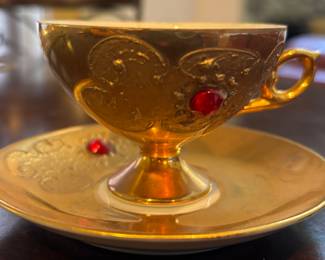 Flores Made in Italy demitasse tea/espresso cup and saucer set