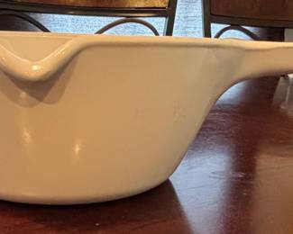 Corning Ware “Just White” P-89-B – Vintage 2 ½ cup handled saucepan in solid white. 