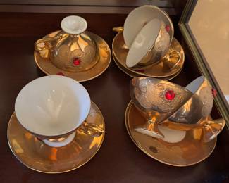 Flores Made in Italy demitasse tea/espresso cup and saucer set