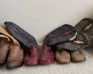 106 Cowboy Boots 