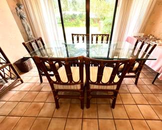 Rattan/Glass Dining Table with 6 Chairs 