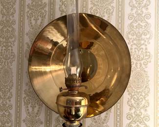 Antique Brass Wall Sconce Oil Lamp 