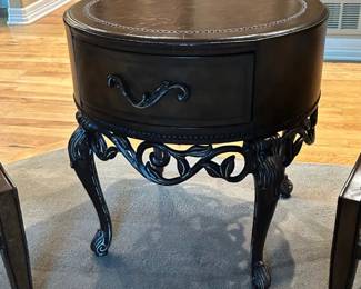 Traditional Round Accent Table with Carved Cabriole Legs & Leather-Look Top