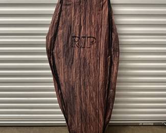 Life-Size Halloween Coffin Prop with RIP Design – Haunted House Decor