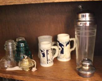 Steins Drink Shaker Insulators