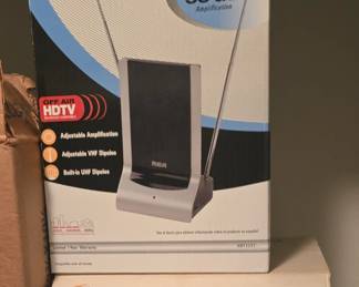 RCA Amplilified Indoor Antenna UTAH Speakers