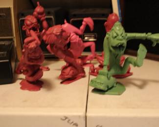 Vintage Marx Nutty Mads Plastic Figures