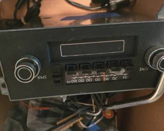 Vintage car radio