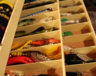 Fish Small, Medium, Large Lures
