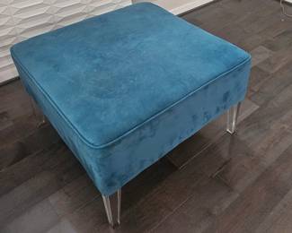 Teal Velvet Ottomon. 