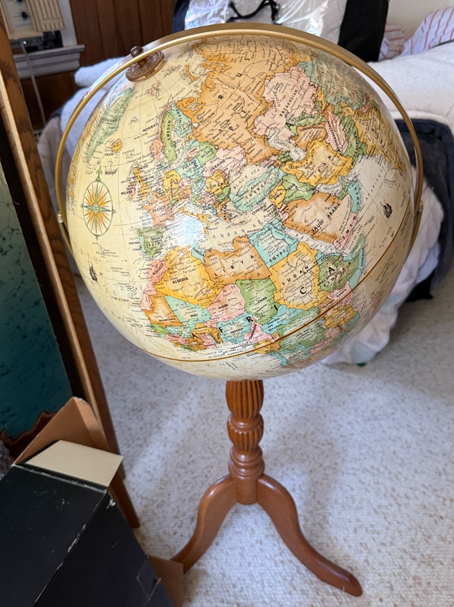 VINTAGE DECOR THROUGHOUT