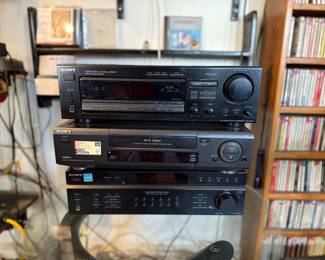 SONY RECEIVER STR-D665, SONY VCR & SONY RECEIVER 