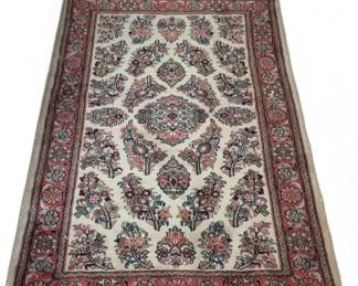 Floral Pattern Area Rug


