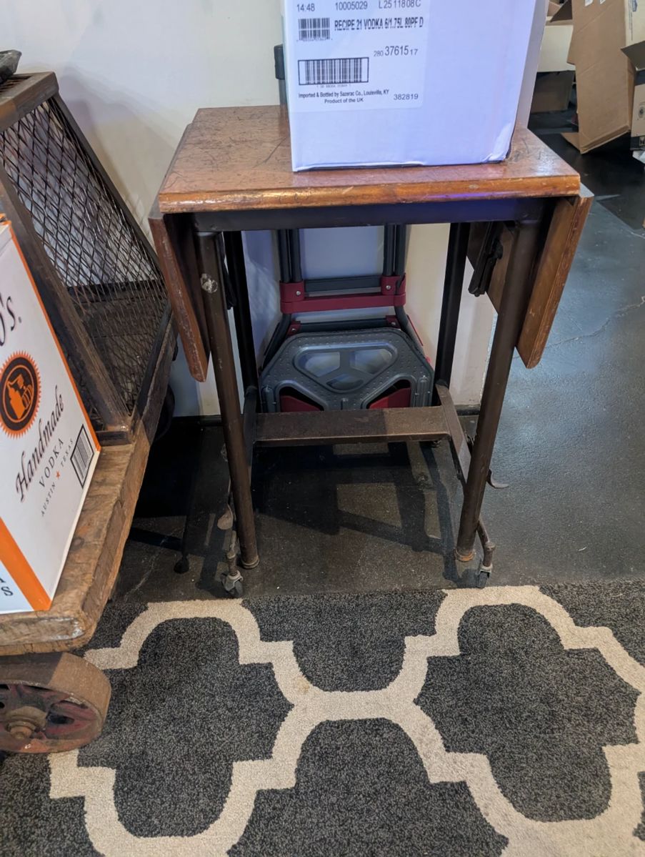 Secretary table